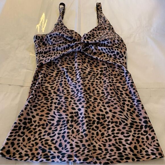 Pink Lily Swimsuit Bikini Top Tankini Cheetah Animal Print Sz Small NWOT - Picture 1 of 6